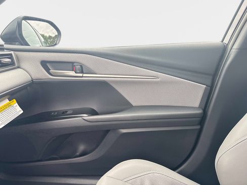 New 2026 Toyota Camry SE FWD image 20