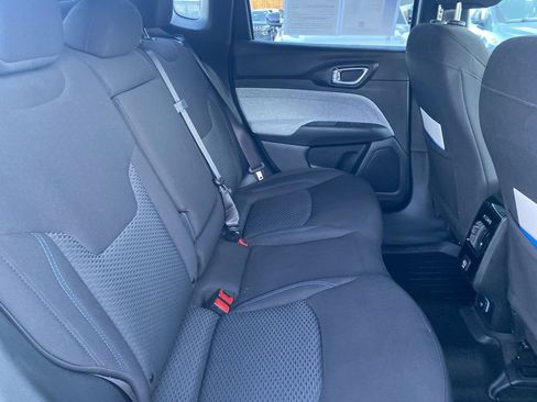 Certified 2023 Jeep Compass Sport image 12