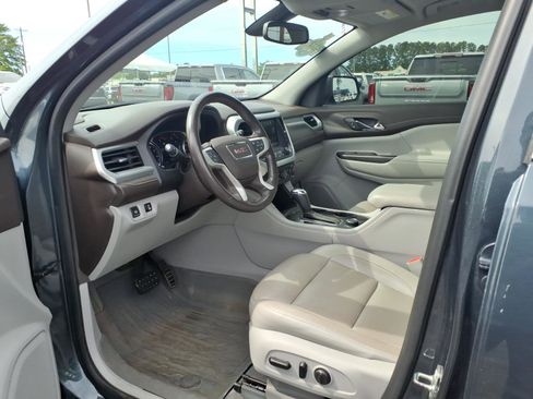 Used 2019 GMC Acadia SLT w/ LPO, Floor Liner Package image 21