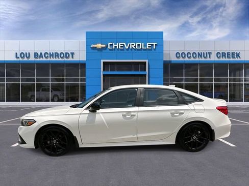 Used 2023 Honda Civic Sport image 5