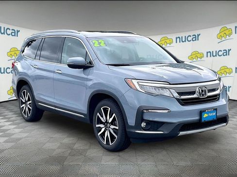 Used 2022 Honda Pilot Touring image 1