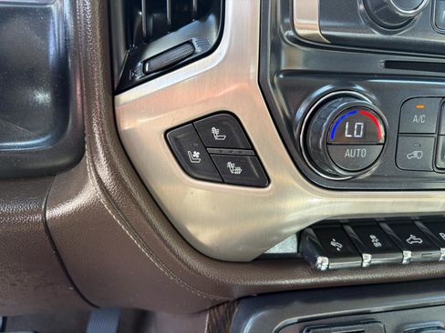 Used 2016 GMC Sierra 3500 Denali w/ Duramax Plus Package AWD/4WD image 23