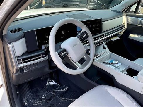 New 2026 Hyundai Santa Fe SE image 6