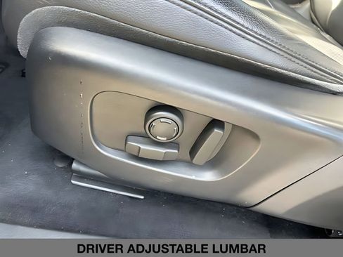 Used 2020 Land Rover Range Rover Evoque SE image 22