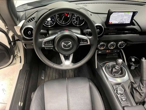 Used 2023 MAZDA MX-5 Miata Grand Touring image 15
