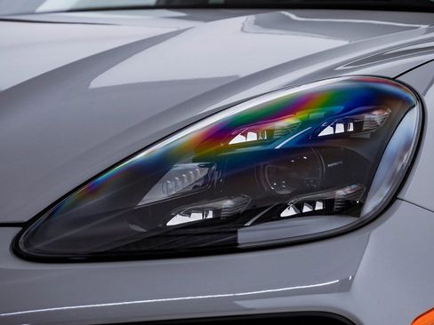 Certified 2023 Porsche Cayenne GTS image 7