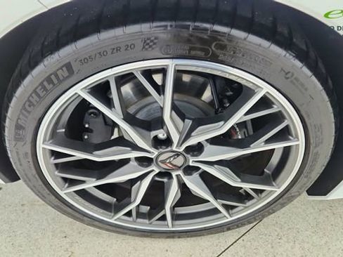 Used 2023 Chevrolet Corvette Stingray Premium Cpe w/ Z51 Performance Package RWD image 49