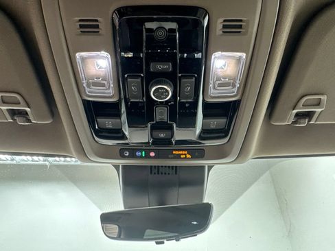 New 2026 GMC Yukon Denali w/ Denali Reserve Package RWD image 17