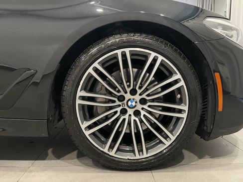 Used 2019 BMW 540i xDrive w/ M Sport Package AWD/4WD image 10