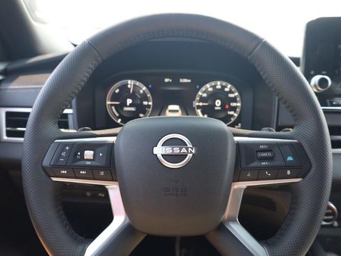 New 2026 Nissan Rogue Platinum AWD/4WD image 9