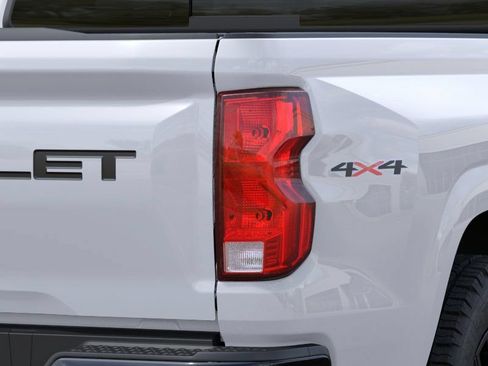 New 2026 Chevrolet Colorado W/T w/ WT Custom Package AWD/4WD image 17