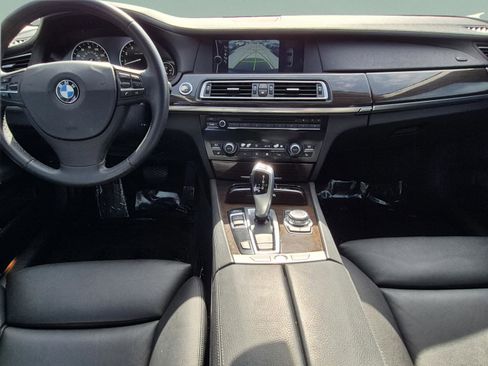 Used 2011 BMW 740i RWD image 13