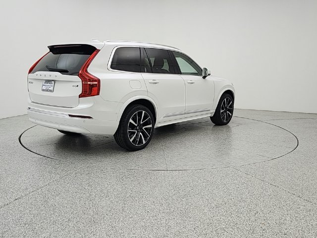 Used 2024 Volvo XC90 B6 Plus w/ Protection Package Premier AWD/4WD image 5
