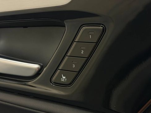 Used 2024 Acura MDX FWD w/ Technology Package image 16