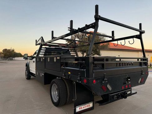 Used 2022 Ford F550 4x4 SuperCab Super Duty image 4