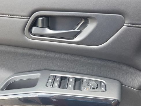 New 2026 Nissan Pathfinder SV FWD image 28