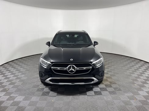 Used 2026 Mercedes-Benz GLC 300 image 8