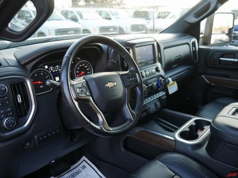 Used 2022 Chevrolet Silverado 3500 High Country w/ Safety Package II image 17
