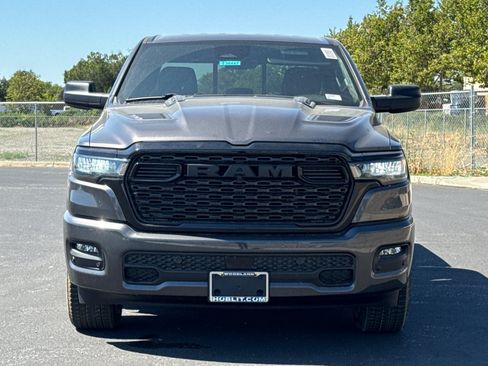 New 2026 RAM 1500 Express AWD/4WD image 8
