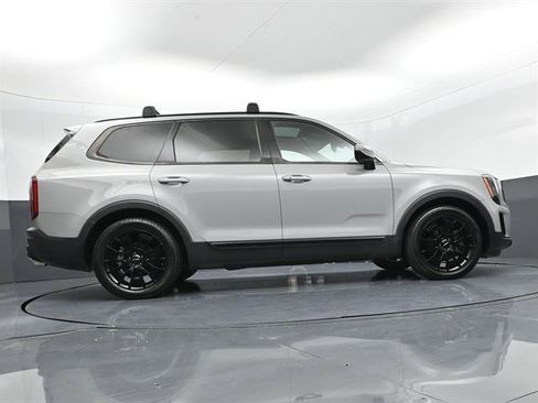 Used 2022 Kia Telluride SX w/ SX Prestige Package AWD/4WD image 40