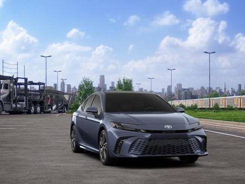 New 2026 Toyota Camry XSE FWD image 18