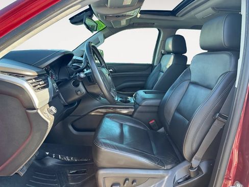 Used 2020 Chevrolet Suburban LT RWD image 9