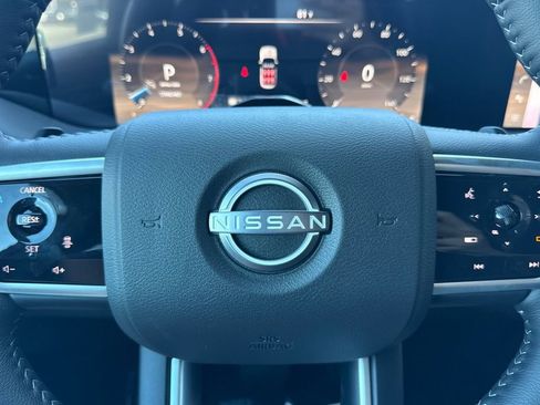 New 2025 Nissan Armada SL image 21