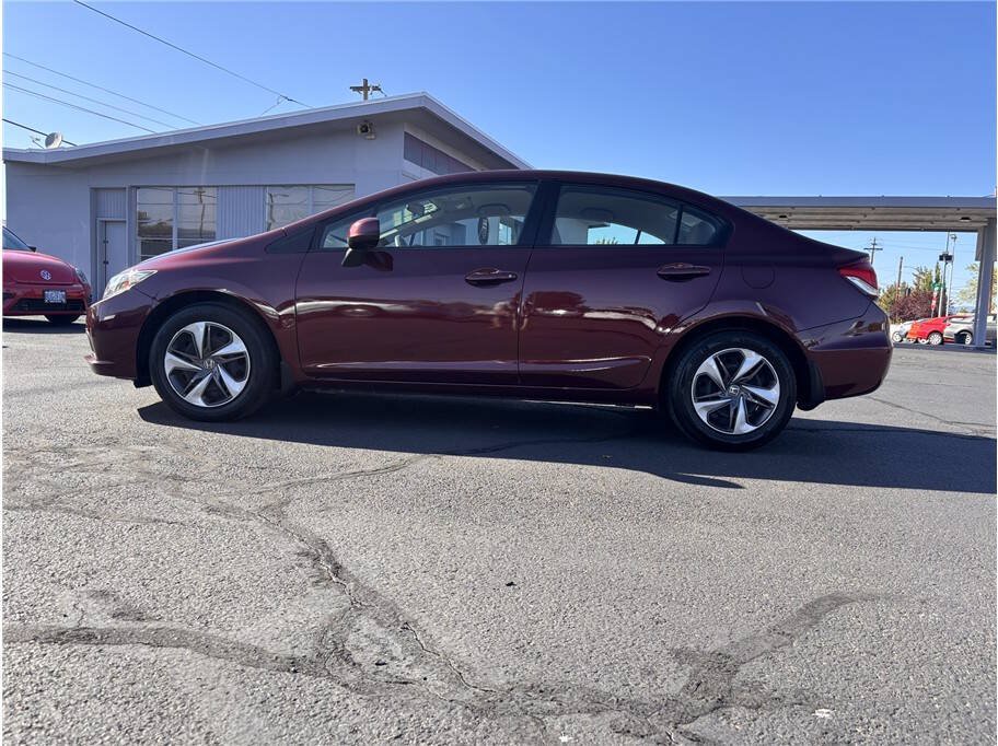 Used 2013 Honda Civic LX image 2