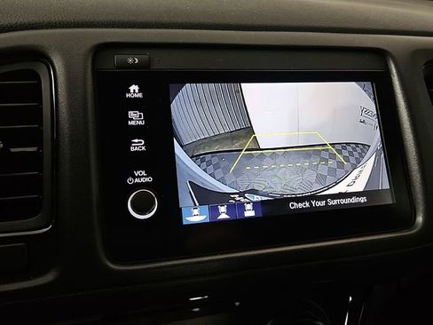 Used 2019 Honda HR-V Sport image 18