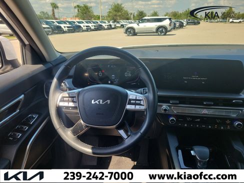 Certified 2024 Kia Telluride LX FWD image 21