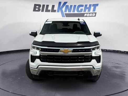 Used 2023 Chevrolet Silverado 1500 LT w/ Z71 Off-Road Package AWD/4WD image 8