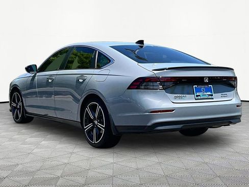 Used 2025 Honda Accord Sport image 5