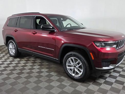 New 2026 Jeep Grand Cherokee L Laredo image 1