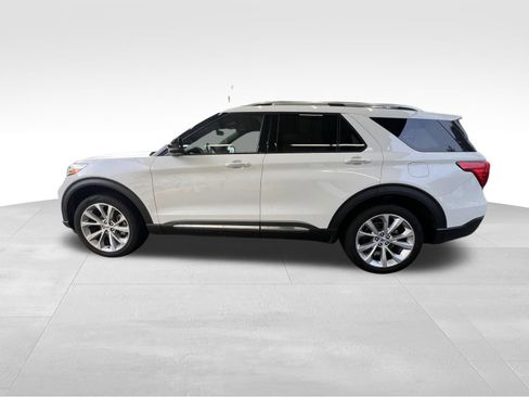Used 2021 Ford Explorer Platinum w/ Equipment Group 601A image 9