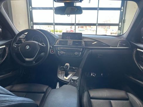 Used 2017 BMW 330i xDrive Sedan image 18