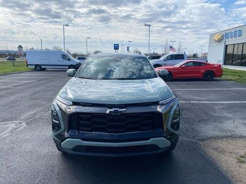 Used 2025 Chevrolet Equinox ACTIV w/ Safety and Technology Package AWD/4WD image 14
