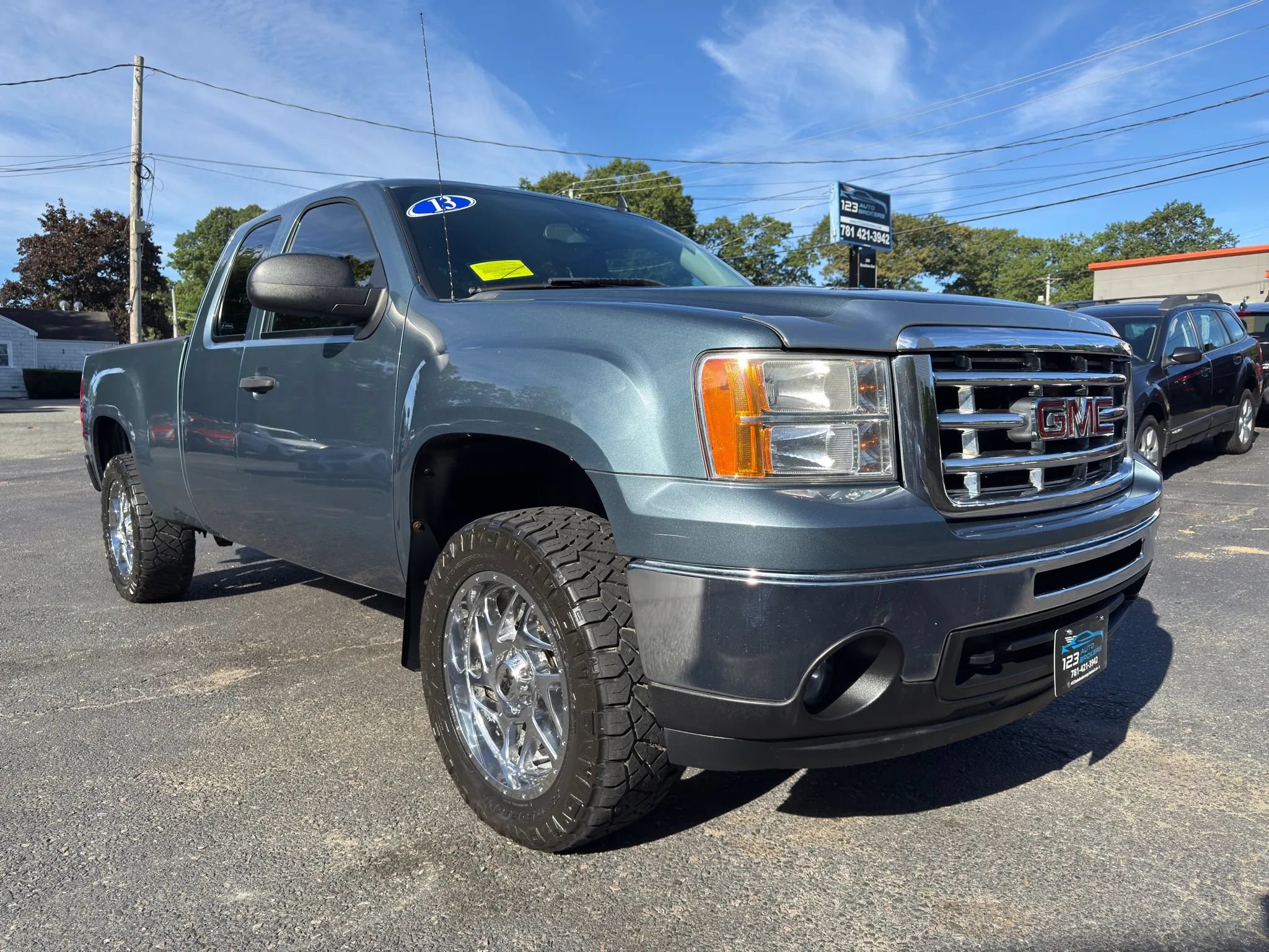 Used 2013 GMC Sierra 1500 SLE w/ Power Tech Package AWD/4WD image 1