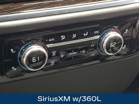 Used 2023 GMC Sierra 1500 SLE AWD/4WD image 14