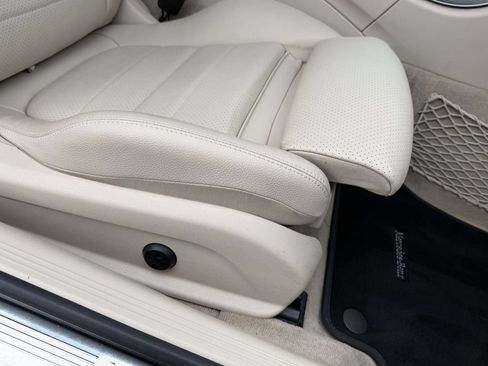 Used 2019 Mercedes-Benz C 300 Cabriolet image 11