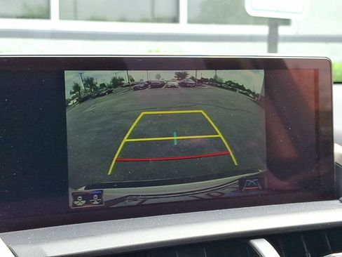 Used 2018 Lexus NX 300h AWD w/ Premium Package image 12