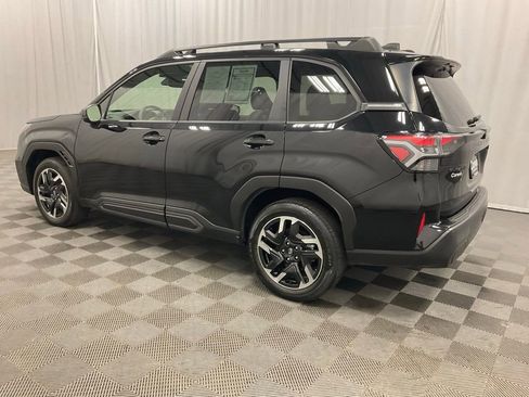 Used 2025 Subaru Forester Limited image 4