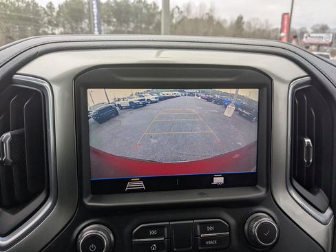 Used 2021 Chevrolet Silverado 1500 LT image 16