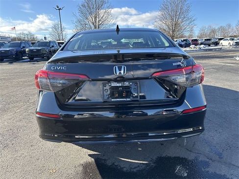 Used 2023 Honda Civic LX image 10
