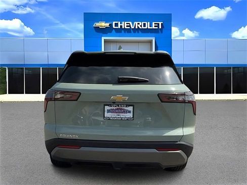 New 2026 Chevrolet Equinox LT w/ Convenience Package II image 4