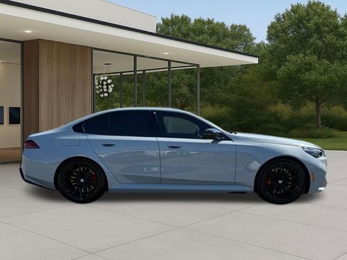 Used 2025 BMW M5 w/ Executive Package AWD/4WD image 7