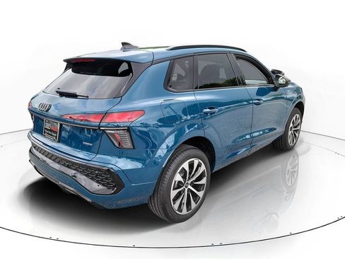 New 2026 Audi Q3 quattro 2.0T AWD/4WD image 4