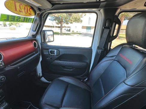 Used 2021 Jeep Wrangler Unlimited Rubicon image 15