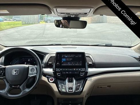 Used 2022 Honda Odyssey Touring image 9
