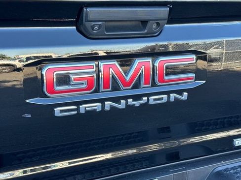 Used 2025 GMC Canyon Elevation w/ Convenience Package AWD/4WD image 6