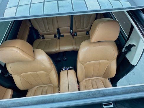 Used 2019 BMW X7 xDrive40i w/ Premium Package image 12